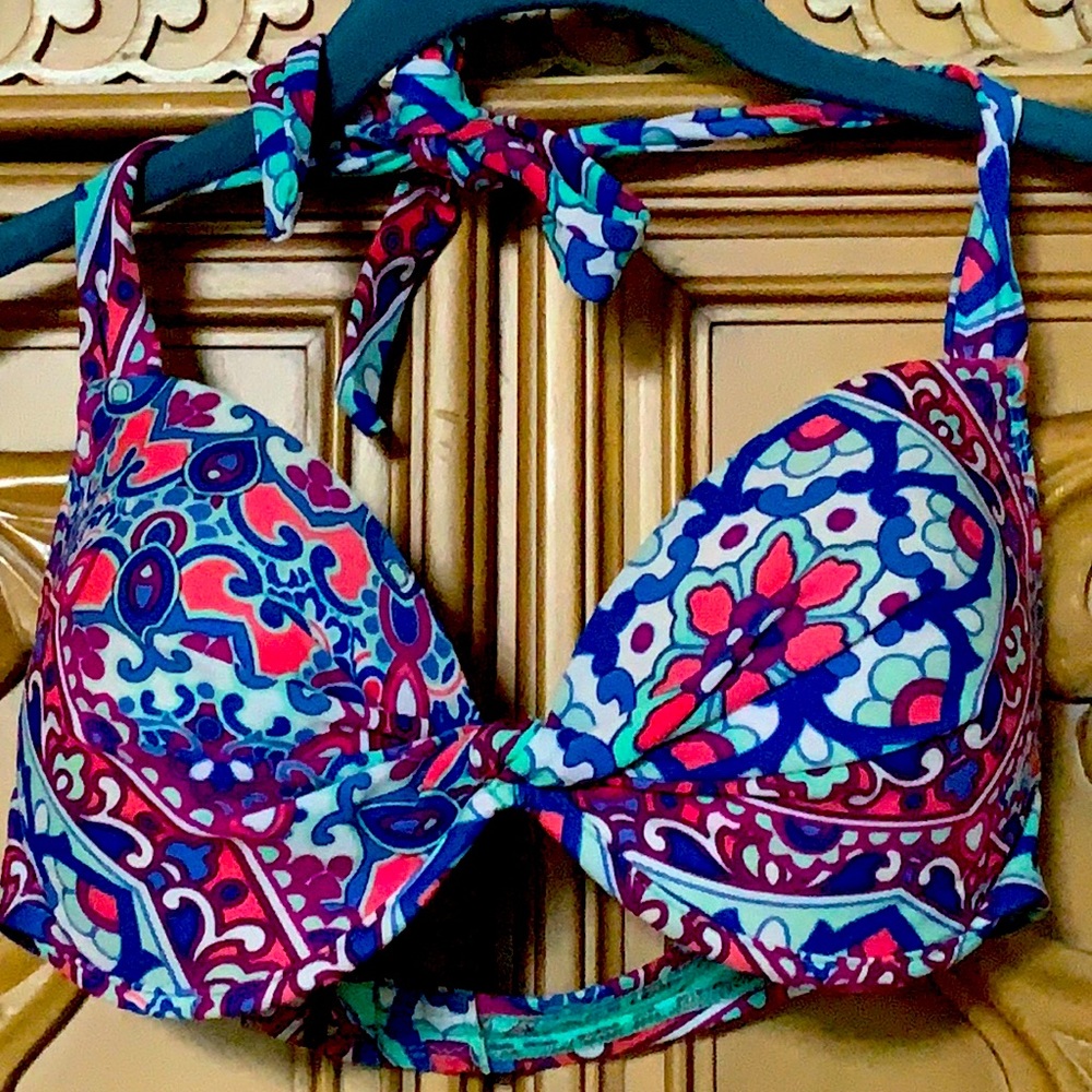 Mossimo Bikini Top beautiful Multicolor Floral underwire w/push-up Medium guc